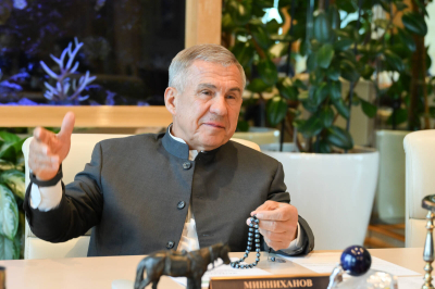 Минниханов: &laquo;День семьи, любви и верности объединяет нас вокруг самого важного&raquo;