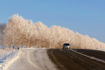 Водителям с летними шинами запрещают выезд на трассу в Карагандинской области