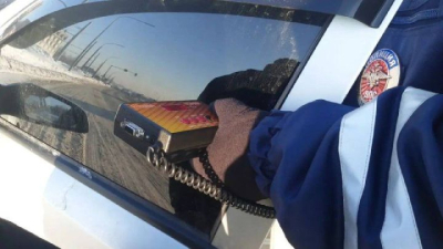 В Челнах суд на 4 суток арестовал 20-летнего водителя легковушки за тонировку