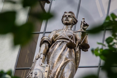 Юрист Соловьев прокомментировал вердикт сделавшей кальян на куличе москвичке