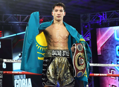 Анонсировали битву Жанибека Алимханулы за три титула