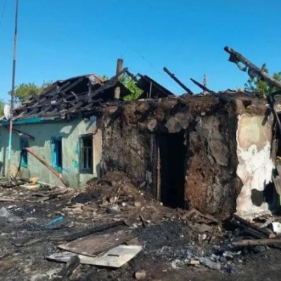 В Омской области при пожаре погибли подруги с четырьмя маленькими детьми