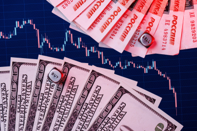 Курс доллара на&nbsp;Forex упал ниже 75 рублей впервые с&nbsp;января