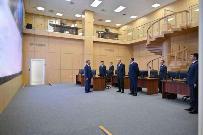 Токаев посетил новое здание ДКНБ в Астане