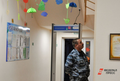 В Екатеринбурге уборщица избила пятиклассницу: подробности ЧП