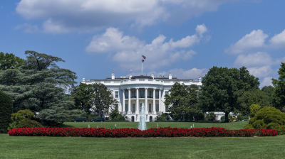 Члены администрации Трампа и Anthropic обсудили безопасность нейросетей