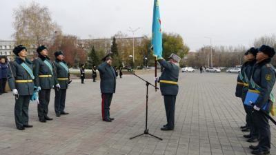 Боевое знамя вручено бригаде теробороны в Семее