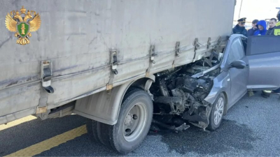 Без шансов выжить: в РТ легковушка на полном ходу влетела в грузовик, четыре человека погибли 16/04/2026 &ndash; Новости