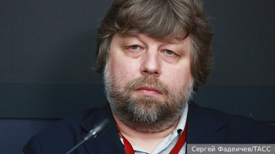 Глава МЧС Куренков заявил об остановке утечки нефти в Туапсе
