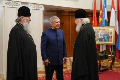 Минниханов и Патриарх Кирилл обсудили ситуацию в Нижнекамске