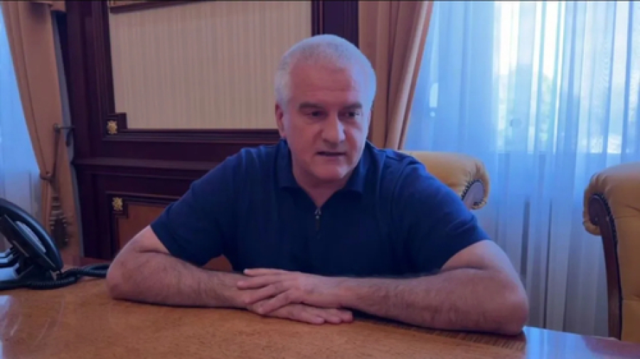 Аксёнов: ситуация с дефицитом топлива в Крыму находится на контроле у Президента