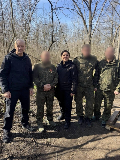 Глава Альметьевска съездила в&nbsp;зону СВО и&nbsp;передала гумпомощь с&nbsp;БПЛА