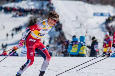 Клебо увезли в больницу после падения в полуфинале спринта в Драммене